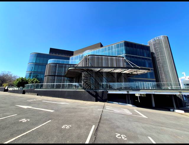 5,834M² OFFICE TO LET IN SANDTON CENTRAL